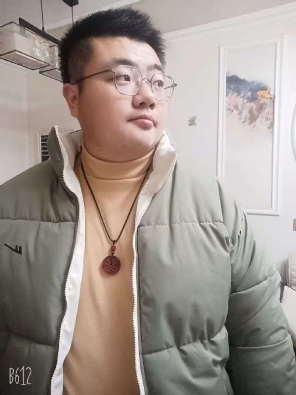 浦宁先生的第一张照片--周口相亲服务中心