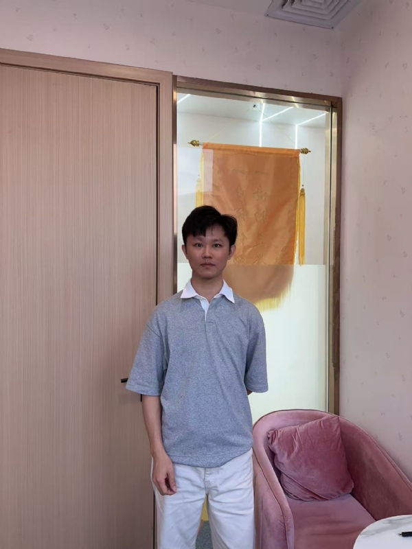 小叶子的第一张照片--周口相亲服务中心