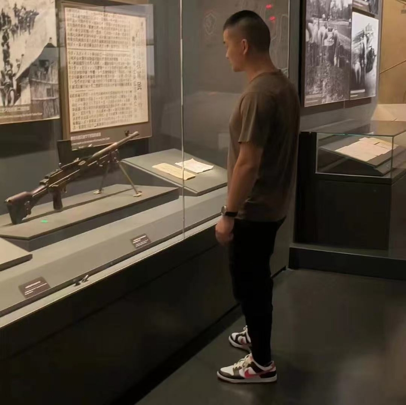 霸气的第一张照片--周口相亲服务中心