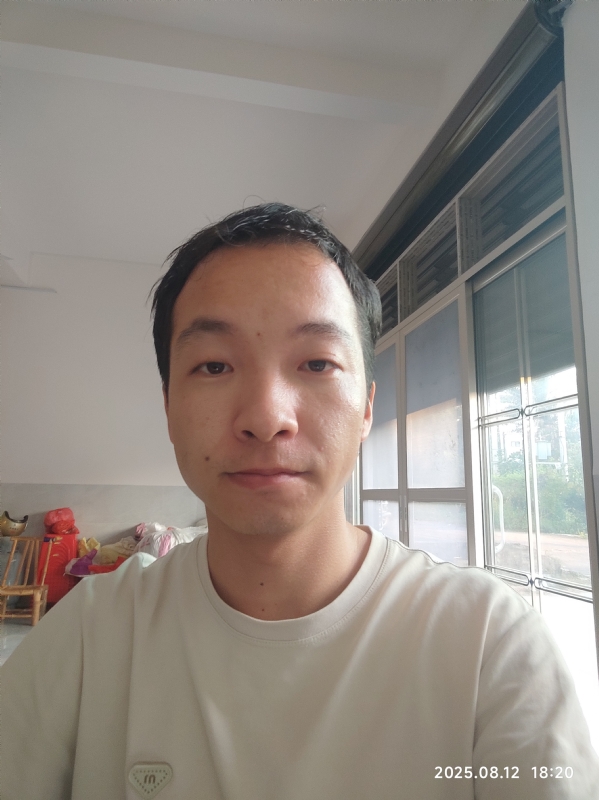 杨培鑫的第一张照片--周口相亲服务中心