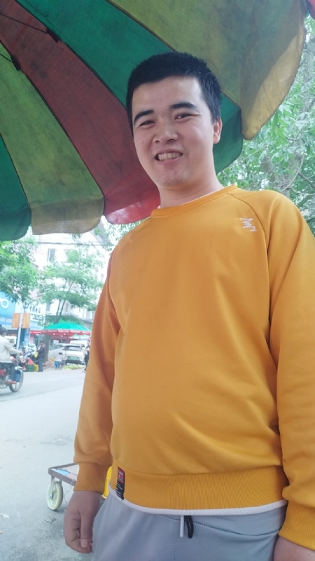 海中寻花柳的第一张照片--周口相亲服务中心