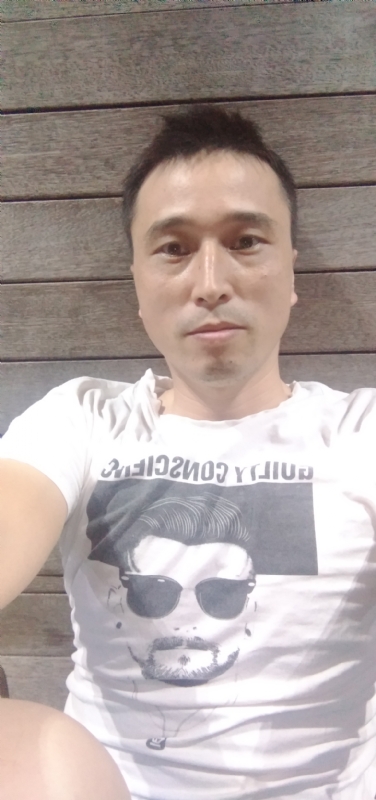 笑看一切的第一张照片--周口相亲服务中心