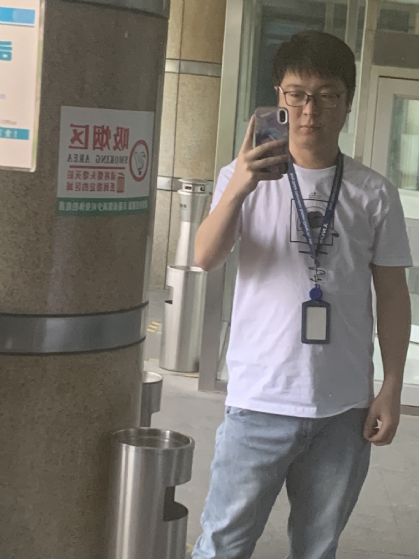 潜伏的第一张照片--周口相亲服务中心