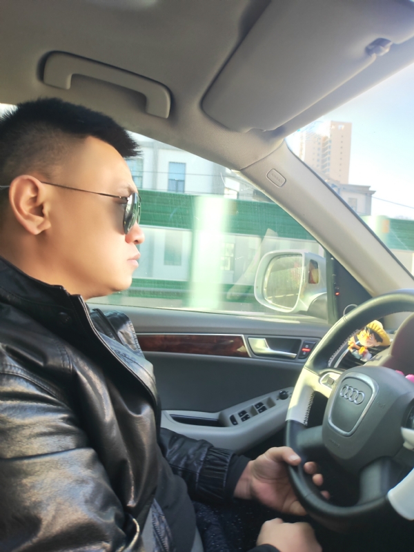 Mr陈的第一张照片--周口相亲服务中心