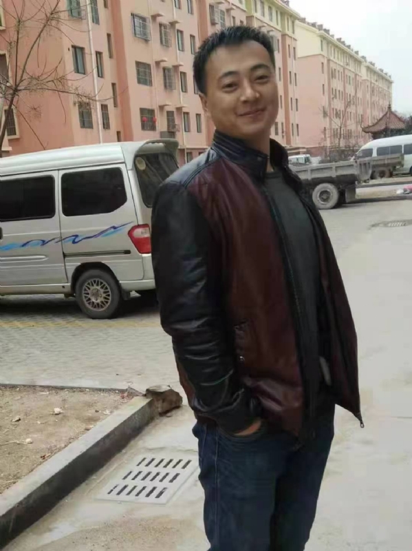 云淡风轻的第一张照片--周口相亲服务中心