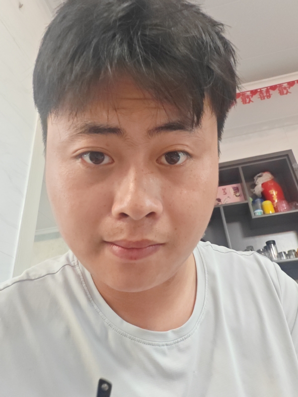 刘先生的第一张照片--周口相亲服务中心