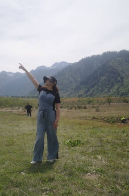 宛霞的第四张照片--周口相亲服务中心