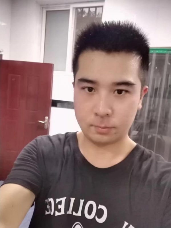 89WANG的第一张照片--周口相亲服务中心