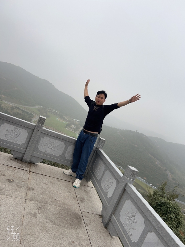 择一人白头偕老的第三张照片--周口相亲服务中心