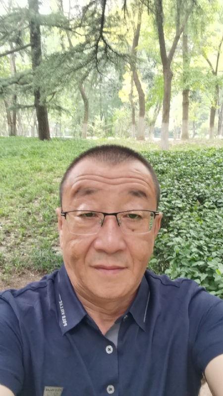 仧乆的第三张照片--周口相亲服务中心