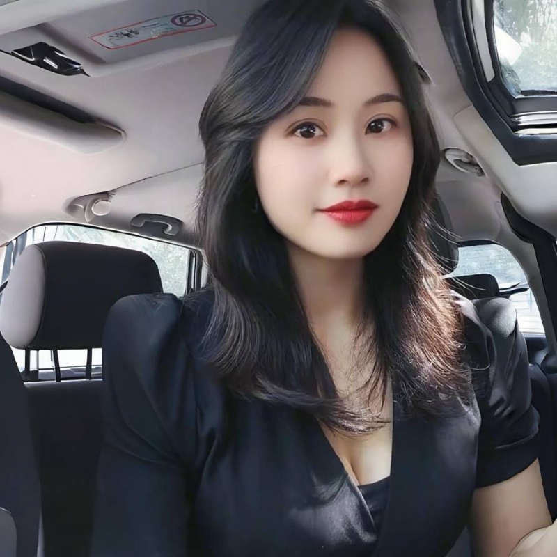 雪莲的第一张照片--周口相亲服务中心