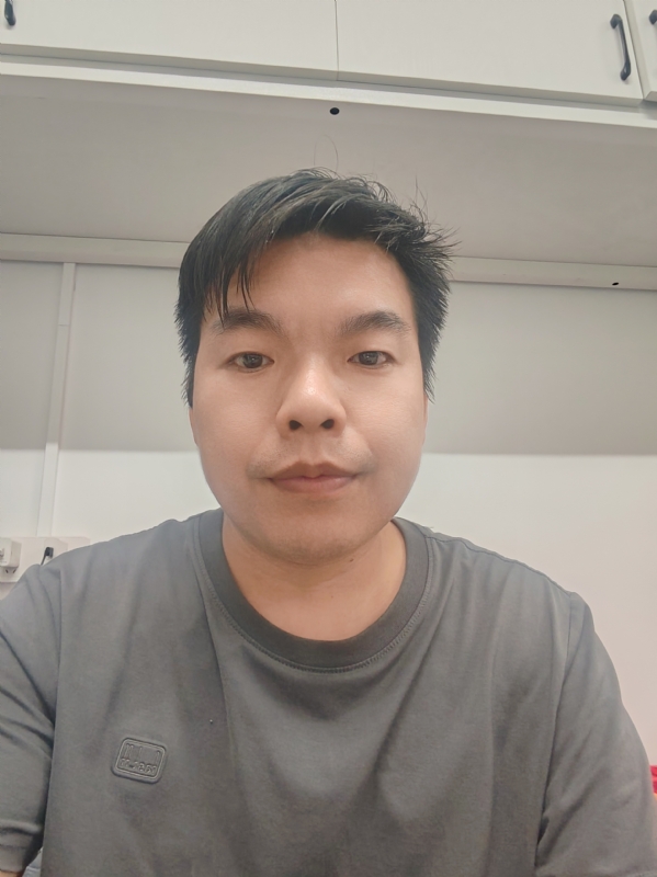 老张的第一张照片--周口相亲服务中心