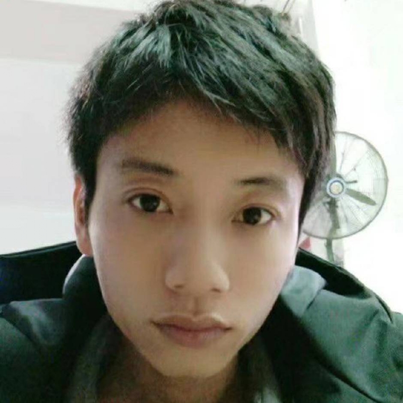 发呆的第一张照片--周口相亲服务中心