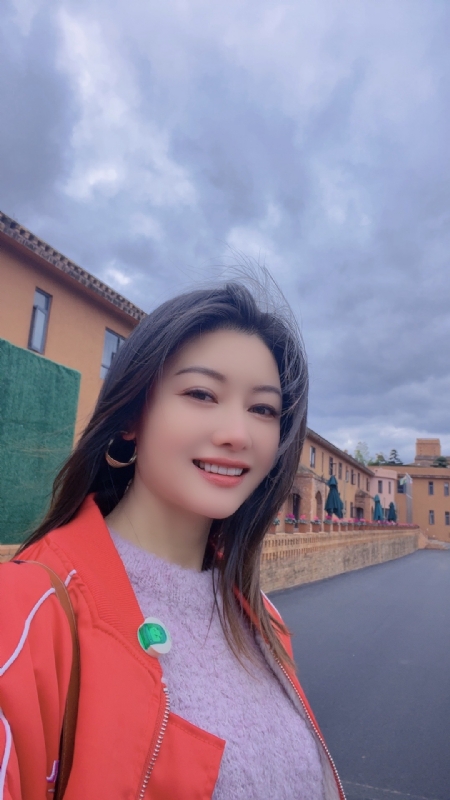 安妮的第一张照片--周口相亲服务中心