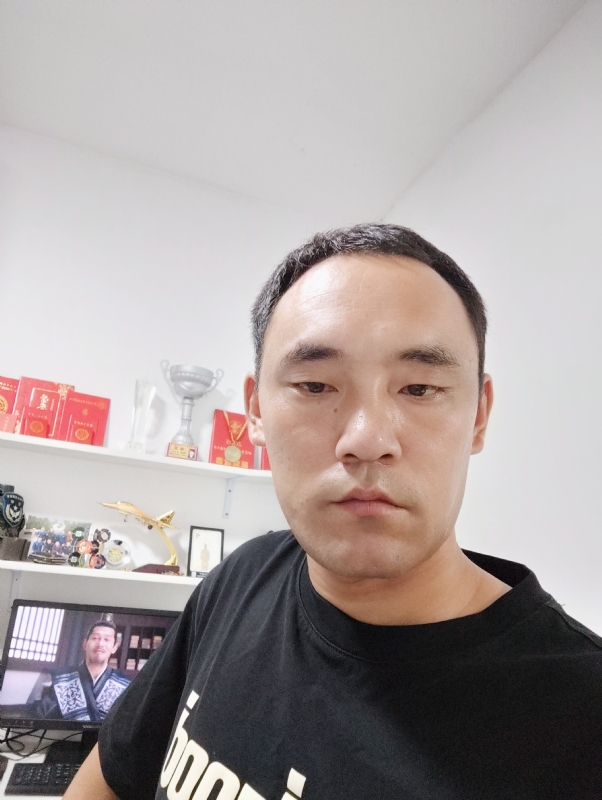 91年的第三张照片--周口相亲服务中心