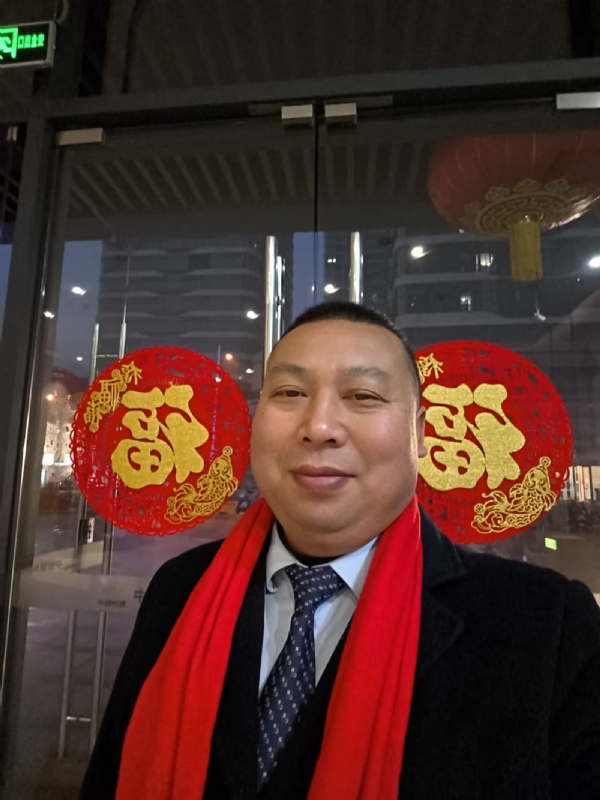 半百悟红尘的第一张照片--周口相亲服务中心