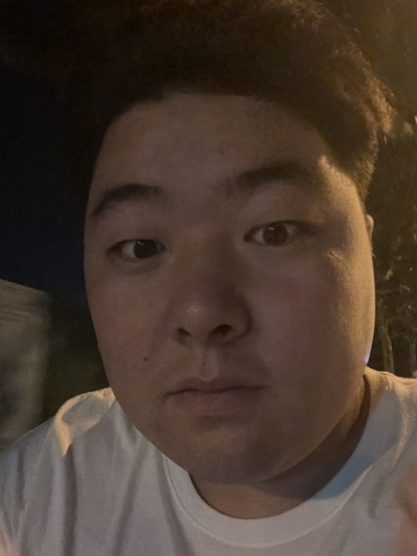 丹尼的第一张照片--周口相亲服务中心