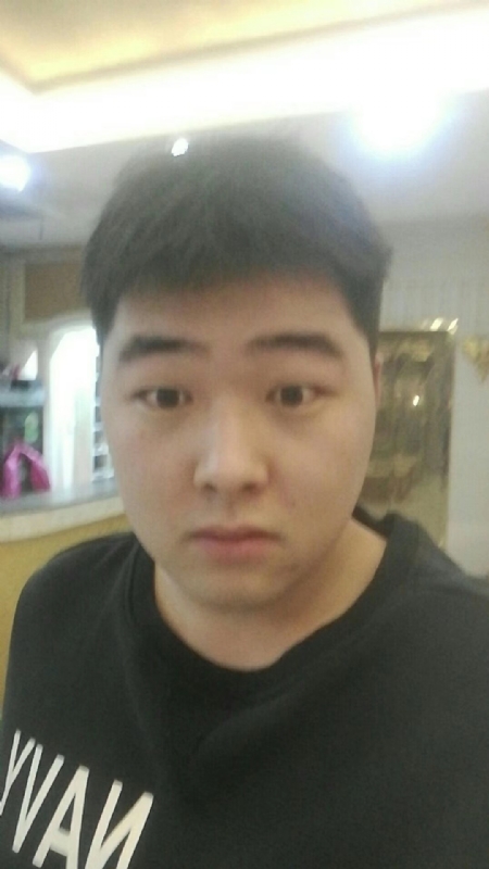 丹尼的第二张照片--周口相亲服务中心