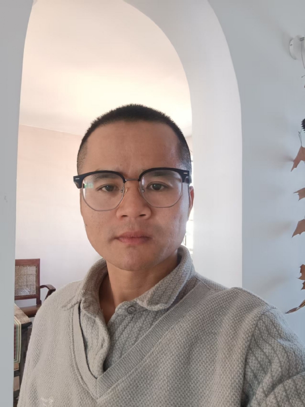 戴戴的第二张照片--周口相亲服务中心