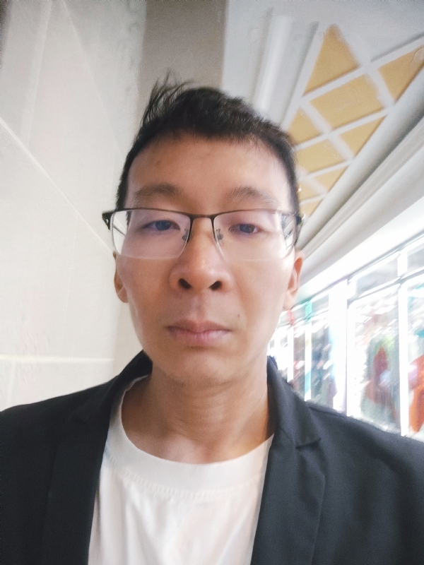 欣欣向荣的第一张照片--周口相亲服务中心