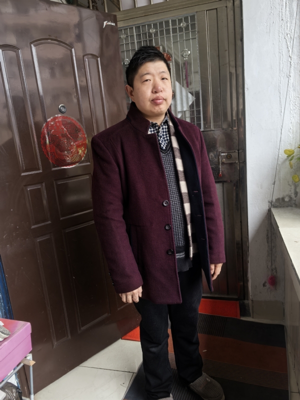 卢显澳的第一张照片--周口相亲服务中心