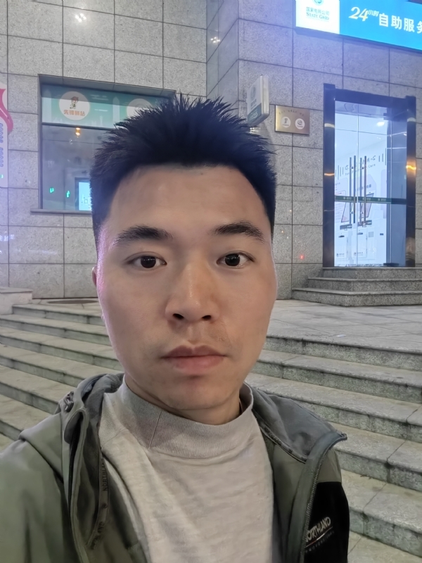 讲不出再见的第三张照片--周口相亲服务中心