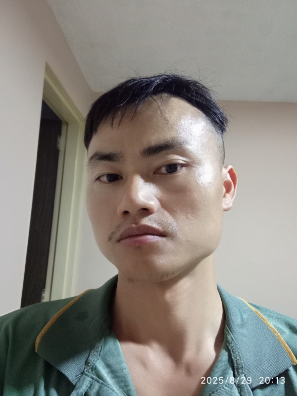 自简的第二张照片--周口相亲服务中心