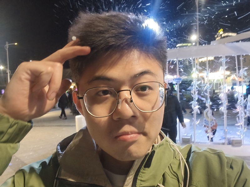 独揽星河的第一张照片--周口相亲服务中心