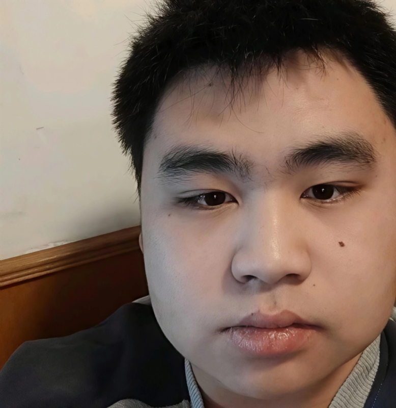 白泽的第四张照片--周口相亲服务中心