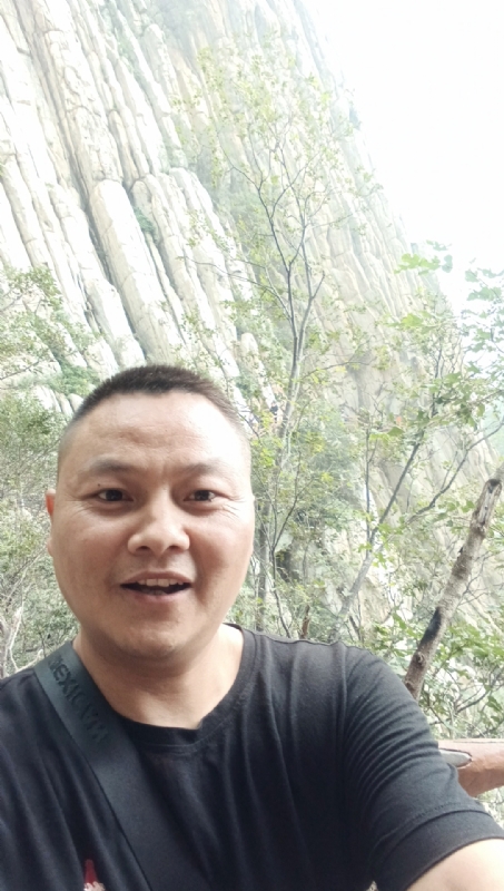 W微信的第二张照片--周口相亲服务中心